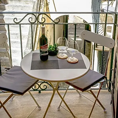 La Triscele Apartment *
