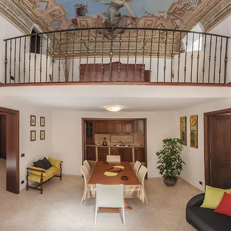 La Triscele Apartment *